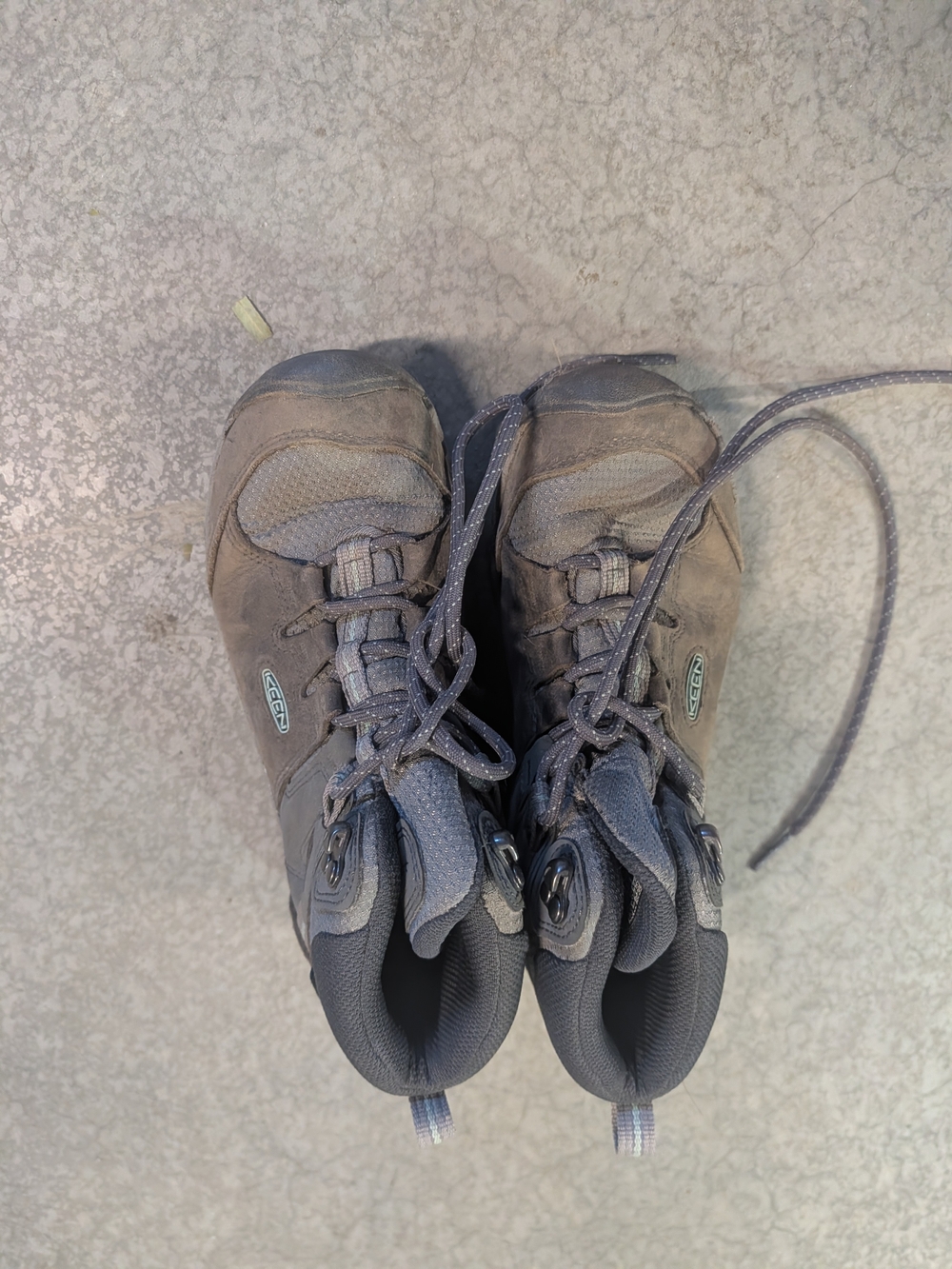 KEEN Women's Gray Hiking Boots - Durable Outdoor Footwear